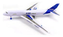 Olhei Comprei A380 Jumbo Airbus Grande Avião de Brinquedo Cor Branco Movido a Fricção com Luz e Som