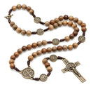 Colar Terço De São Bento Contas De Madeira com Cruz E Medalha