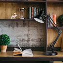 Luminária De Mesa Dapon Articulada Abajur Modelo Pixar Com Base e Garra Cor Preto